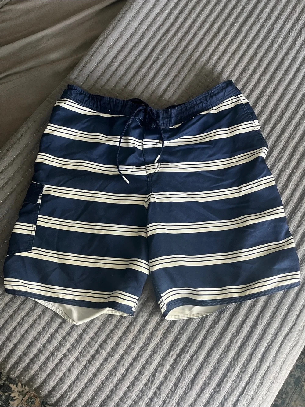 Land’s End EUC Men's Navy Blue Striped Swim Trunks Size XL